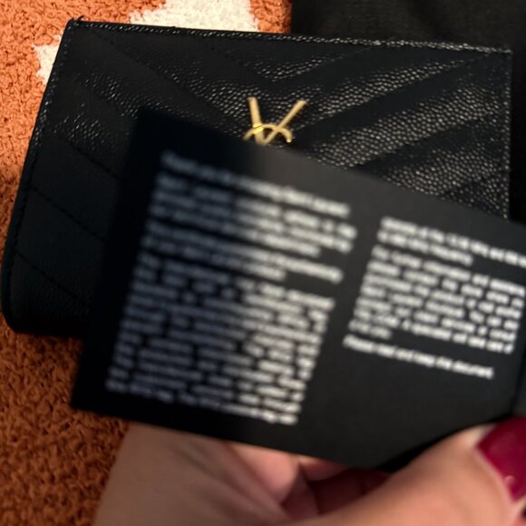 Saint Laurent Cassandre Matelasse Grain De Poudre Wallet - Picture 10 of 12